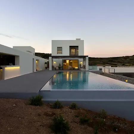 Villa Makmore Official