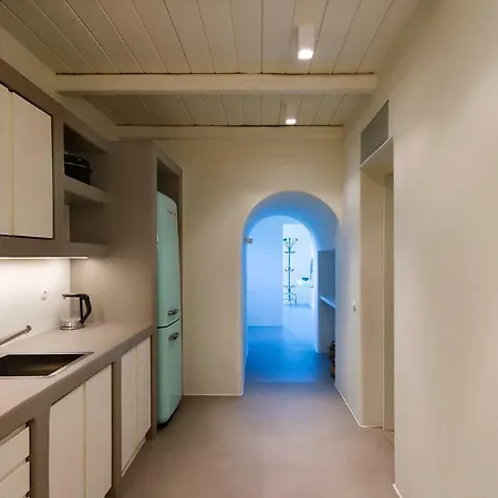 Villa Makmore Official