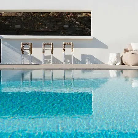 Villa Makmore Official *