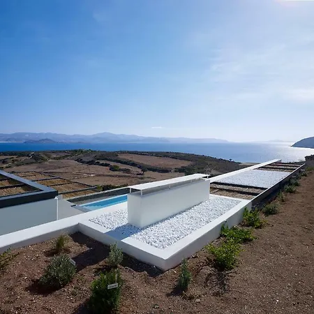 Villa Makmore Official *