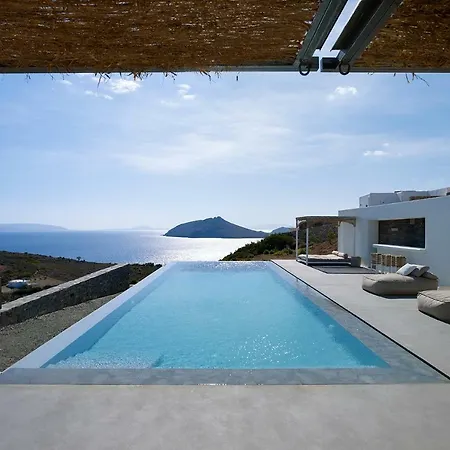 Villa Makmore Official *